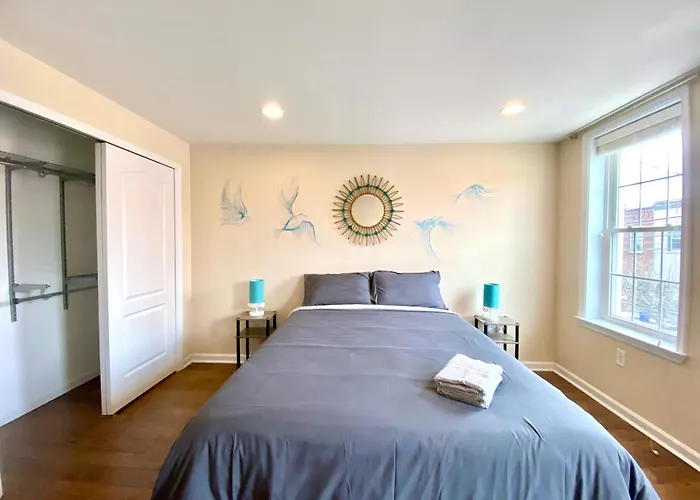 Queen Room